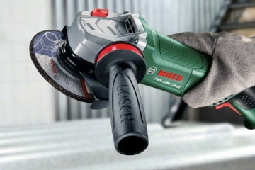 Bosch PWS 1300-125 CE Winkelschleifer + Koffer 
